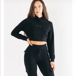 Alphalete identity pro womens crop hoodie